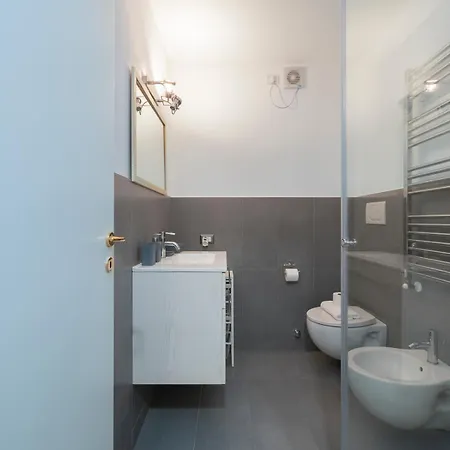 아파트 I Host - Vigevano 13 *
